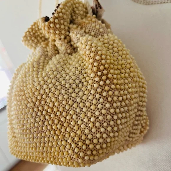 Elegant Cream-Brown Beaded Women's Bag - Picture 4 of 10